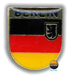 Deutschlandflaggen-Pin mit Wappen von Berlin