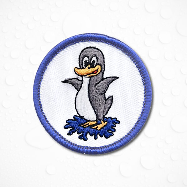 Schwimmabzeichen Pinguin, gestickter Aufnäher mit blauem Kettelrand